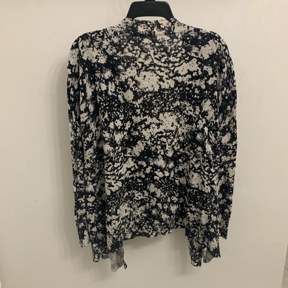 Cardigan - Picture 7 of 7